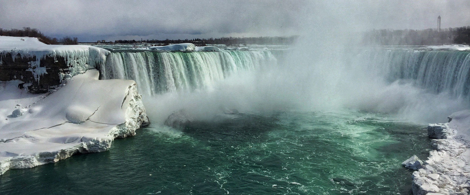 A December Trip to Niagara Falls ToNiagara